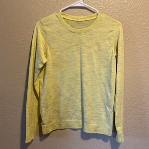 Lululemon long sleeve top